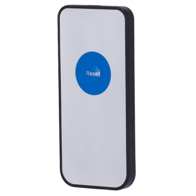 Comando com botão Reset azul no centro