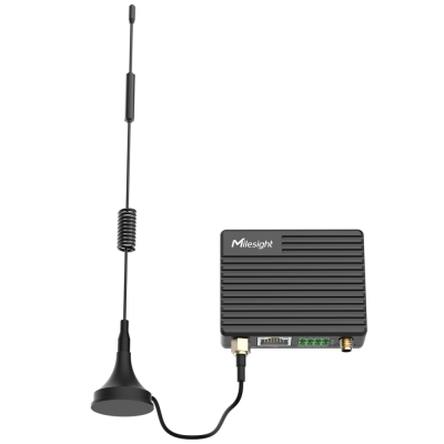 Dispositivo eletrônico preto da marca Milesight com antena preta conectada por cabo