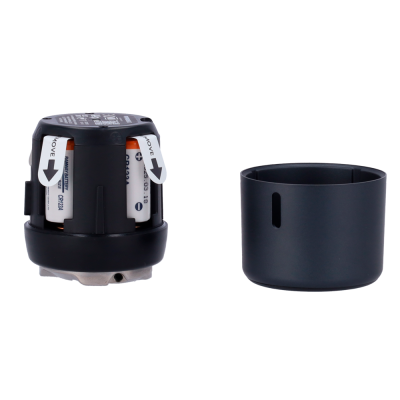 Bateria CR123A com suporte preto desmontado