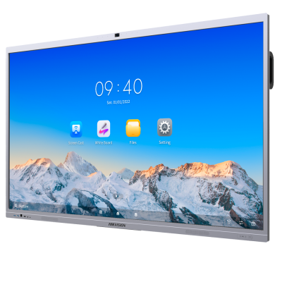 Monitor digital prateado com ecrã azul e montanhas ao fundo