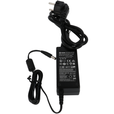 Carregador adaptador de energia preto com cabo