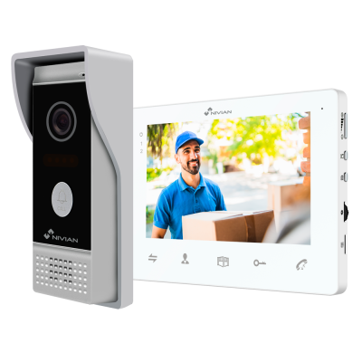 Videovigilância Nivian com câmara exterior e monitor interior a exibir imagem de homem