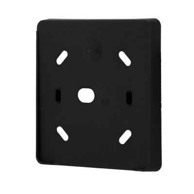 Suporte de parede preto quadrado com ranhuras e texto iLOQ UP