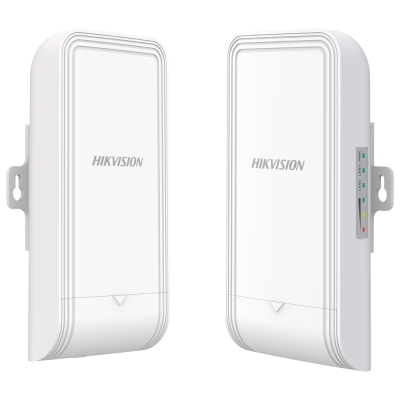 Dois dispositivos electrónicos brancos HIKVISION com indicadores LED e suportes laterais de metal