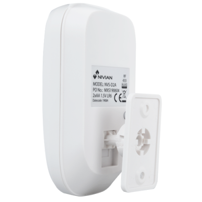 Sensor branco Nivian modelo NVS-D2A com suporte de fixação e etiqueta técnica