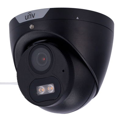 Câmara de segurança preta em formato de cúpula com marca UNV