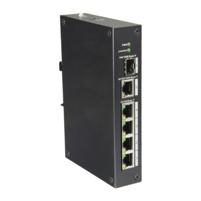Switch de rede preto com portas Ethernet e indicadores LED
