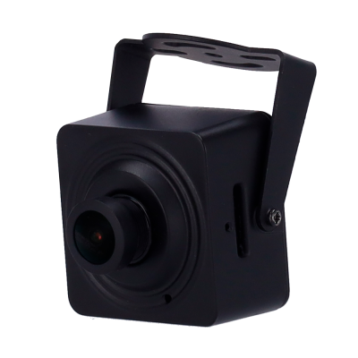 Câmara de segurança preta com suporte metálico e lente proeminente