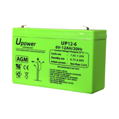 Bateria verde recarregável Upower 6V 12AH com texto técnico em preto