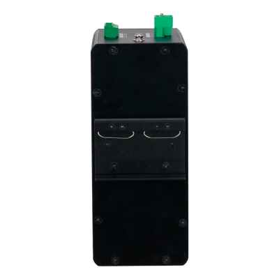 Dispositivo eletrónico preto com conectores verdes sobre fundo branco.