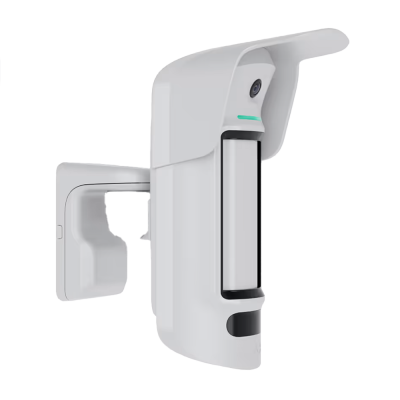 Dispositivo de segurança branco com câmara e sensor, montado na parede.