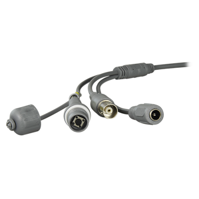 Cabo com três conectores distintos cinzentos em fundo branco