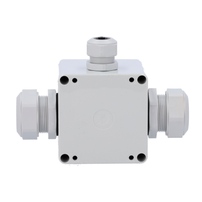 Caixa de junção elétrica branca em plástico com três conexões rosqueadas