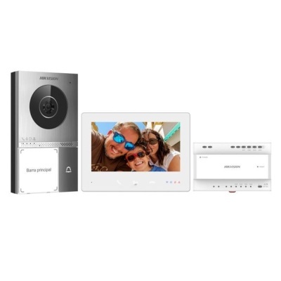 Kit de videovigilância Hikvision com câmara ecrã e unidade