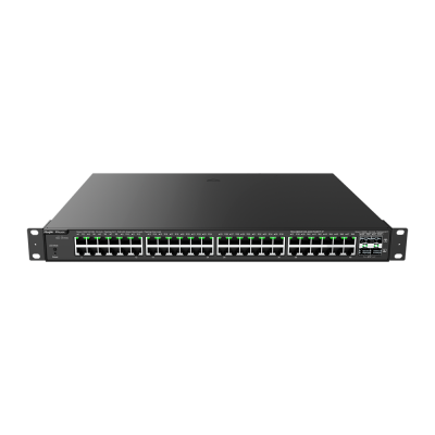 Switch de rede preto com 48 portas Ethernet e 4 portas SFP+