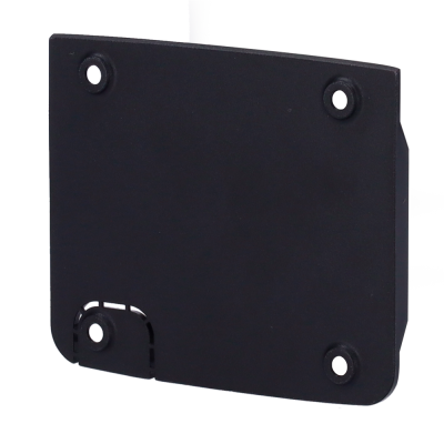 Peça preta retangular com parafusos e recorte no canto inferior esquerdo