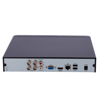 Dispositivo eletrónico com várias portas de conexão numa superfície branca com caixa preta