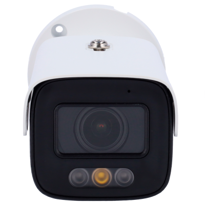 Câmara de segurança branca com lente preta quadrada e LEDs