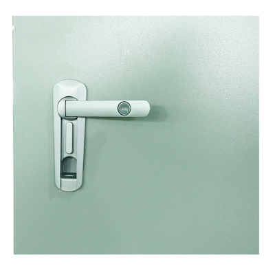 Maçaneta de porta metálica cinza claro com fechadura integrada