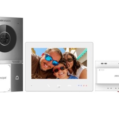 Sistema de intercomunicador Hikvision com câmara, monitor LCD e módulo de controlo