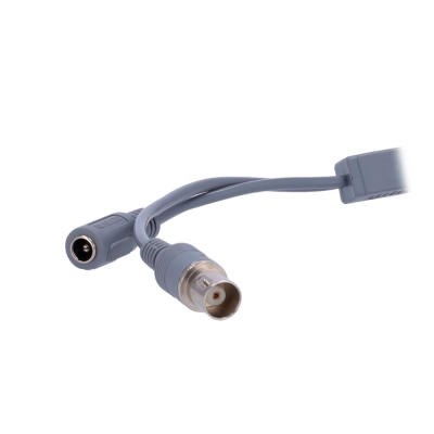 Cabo cinza com conector BNC metálico e conector de alimentação DC feminino