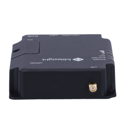 Dispositivo eletrónico preto Milesight UR32L com antena numa lateral