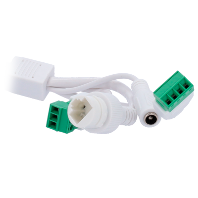 Cabo com conectores elétricos brancos e verdes