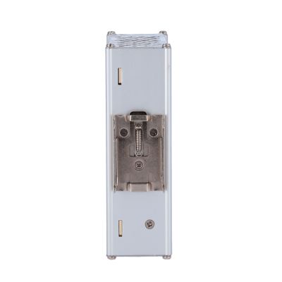 Prisma triangular de vidro com estrutura metálica e clipe