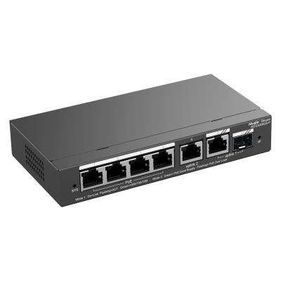 Switch de rede preto com portas RJ45 e porta SFP
