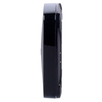 Telemóvel preto com bordas retas visto de lado