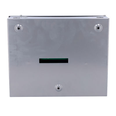 Gabinete metálico cinza com furos e abertura retangular