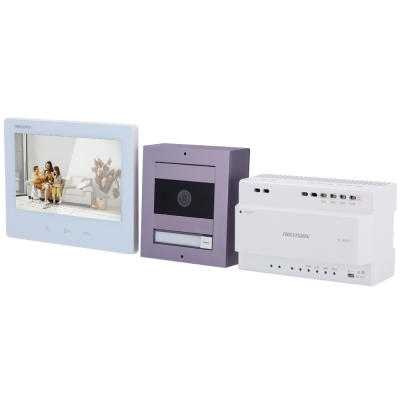 Conjunto de intercomunicador Hikvision com monitor branco, unidade exterior roxa com câmara e módulo branco de controlo