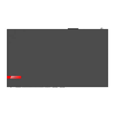 Ebike preta com detalhes vermelhos, pneus largos e guidão curvo