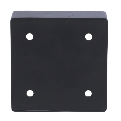 Base quadrada preta com quatro orifícios