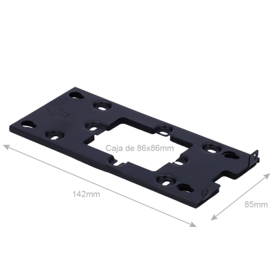 Placa metálica preta com orifícios e texto 'Caja de 86x86mm'