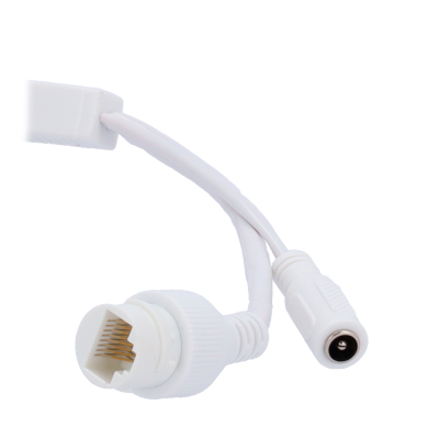Cabo adaptador branco com conector RJ45 e conector de energia DC