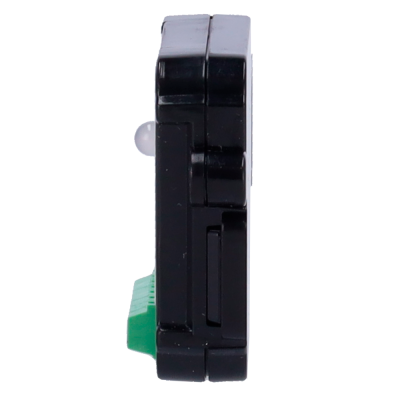 Lateral de produto eletrônico preto com botão verde e LED branco