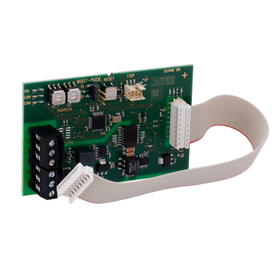 Placa eletrónica verde com componentes e cabo plano cinza