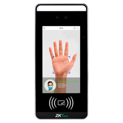 Dispositivo ZKTeco de reconhecimento biométrico com ecrã e mão aberta para leitura