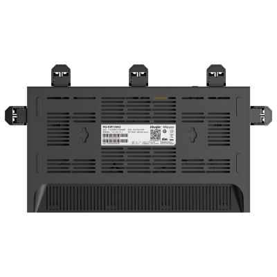 Dispositivo preto com ventoinhas e etiqueta técnica no centro