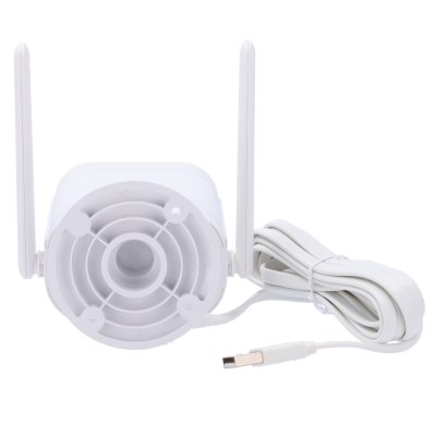 Câmara de segurança branca com duas antenas e cabo USB