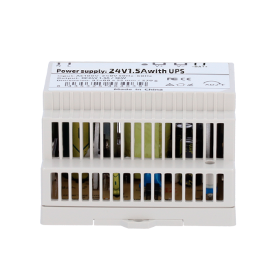 Fonte de alimentação branca com ventilação e etiquetas na parte superior.