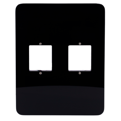 Placa de interruptor preta com dois recortes quadrados e fios coloridos visíveis