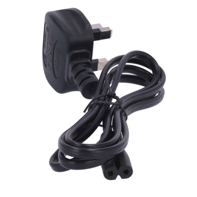 Cabo elétrico preto com ficha britânica e inscrição FUSED HOPE