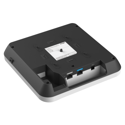 Base de dispositivo eletrónico preta com etiquetas e portas de conectividade