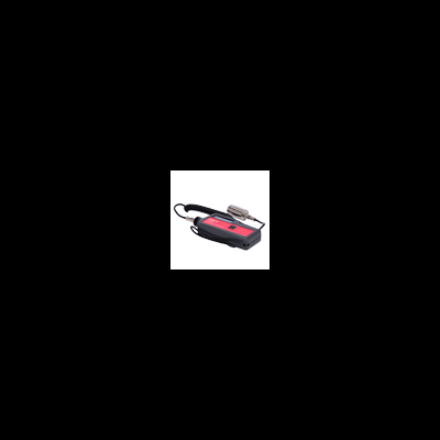 Interface diagnóstico automóvel preto e vermelho com cabos USB e OBD-II