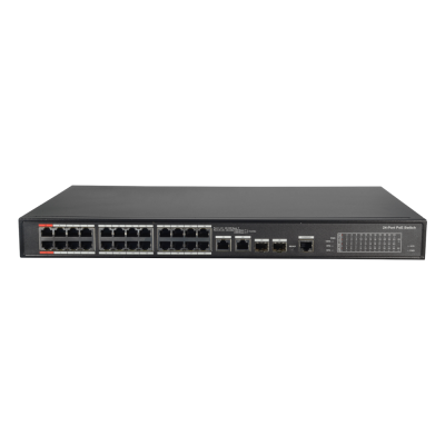 Switch de rede preto com várias portas Ethernet e SFP