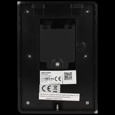 Leitor de cartões preto HIKVISION modelo DS-K1108AEK com etiquetas técnicas e QR code