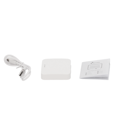 Dispositivo branco compacto com cabo USB e manual de instruções