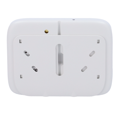 Parte traseira de suporte plástico branco com orifícios para montagem